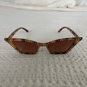 Rhinestone Cat-Eye Sunglasses